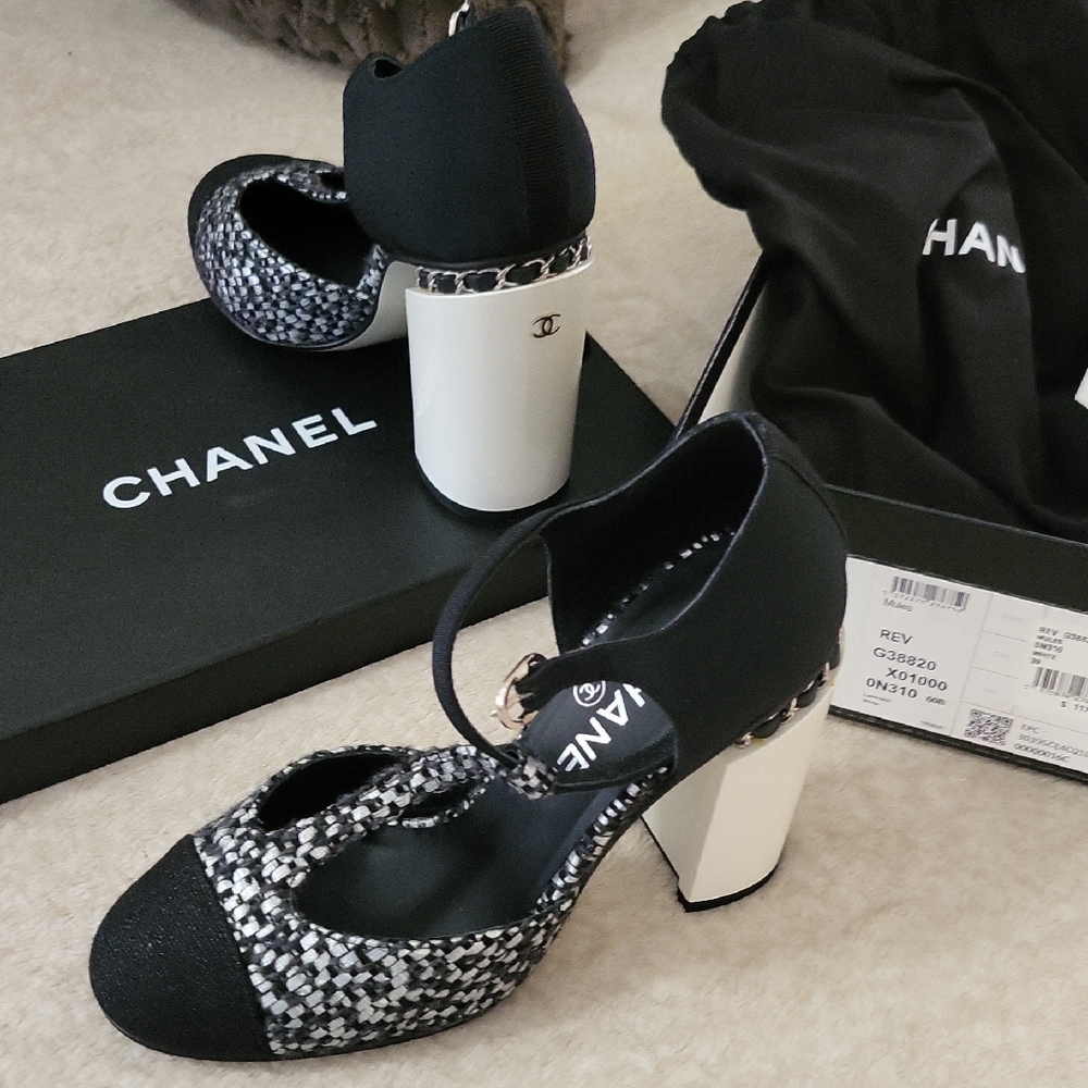 CHANEL Tweed Sandals 38.5